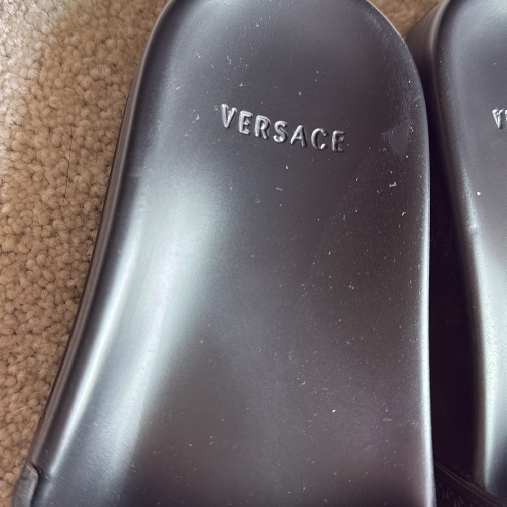 Versace sandals - Picture 3 of 6